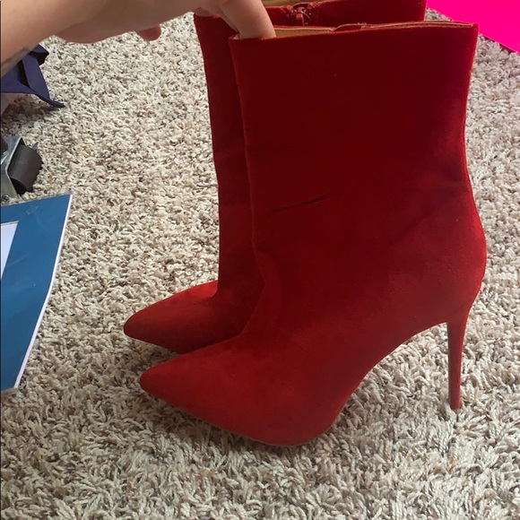 Red boot heels - Picture 3 of 7